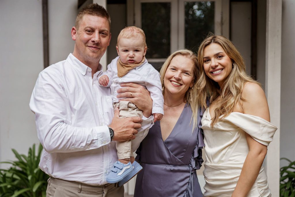 Byron Bay wedding celebrant Heidi Robertson with a couple