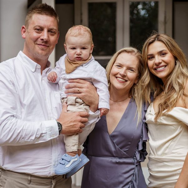 Byron Bay wedding celebrant Heidi Robertson with a couple