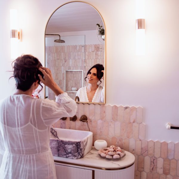 Bride getting ready at Aurora House, Byron Bay